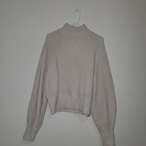 H&M Cream Mock Neck Sweater S